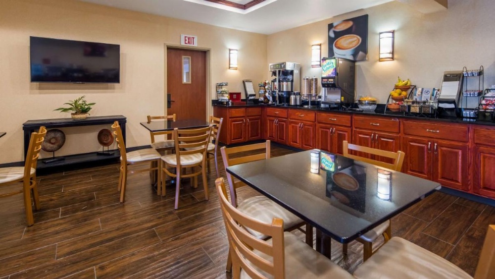 Best Western Providence-Seekonk Inn Image 6